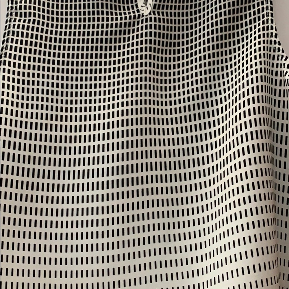 Sleeveless blouse - Picture 3 of 4